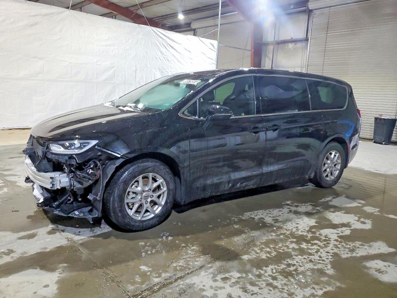 CHRYSLER PACIFICA S 2025 with VIN 2C4RC1BG1SR551822 - Photo from auction