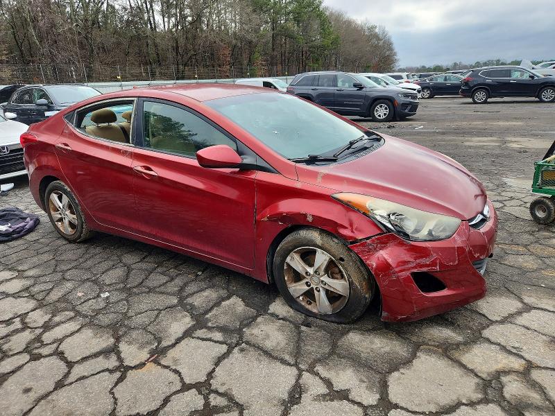 Photo 4 from auction – 2013 HYUNDAI ELANTRA with VIN 5NPDH4AE7DH349516