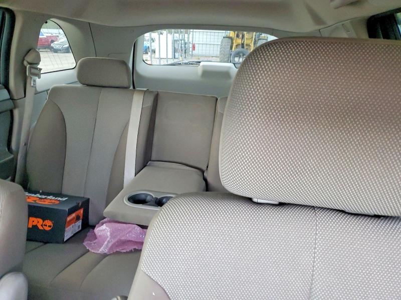 Photo 10 from auction – 2006 CHRYSLER PACIFICA with VIN 2A4GM48426R827007