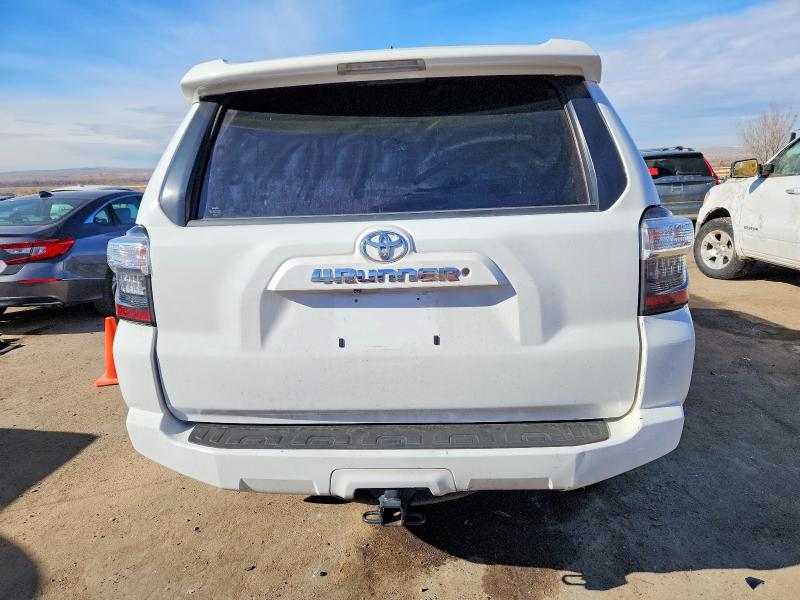 Photo 6 from auction – 2017 TOYOTA 4RUNNER with VIN JTEZU5JR8H5158165