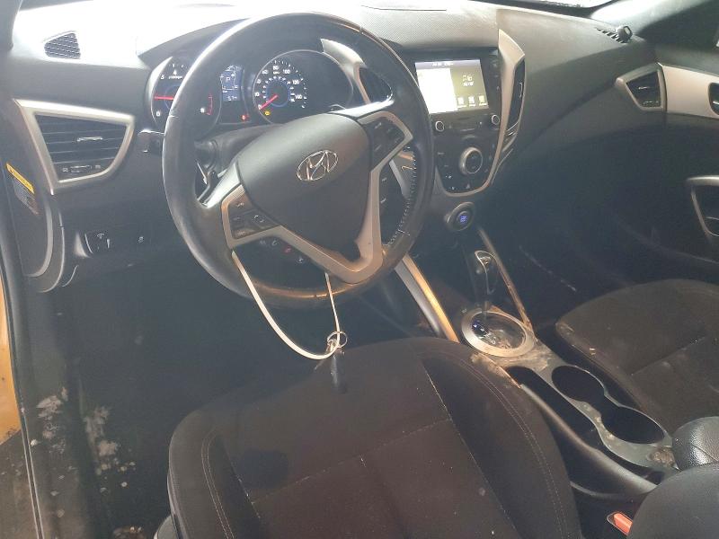 Photo 8 from auction – 2017 HYUNDAI VELOSTER with VIN KMHTC6AD5HU320746