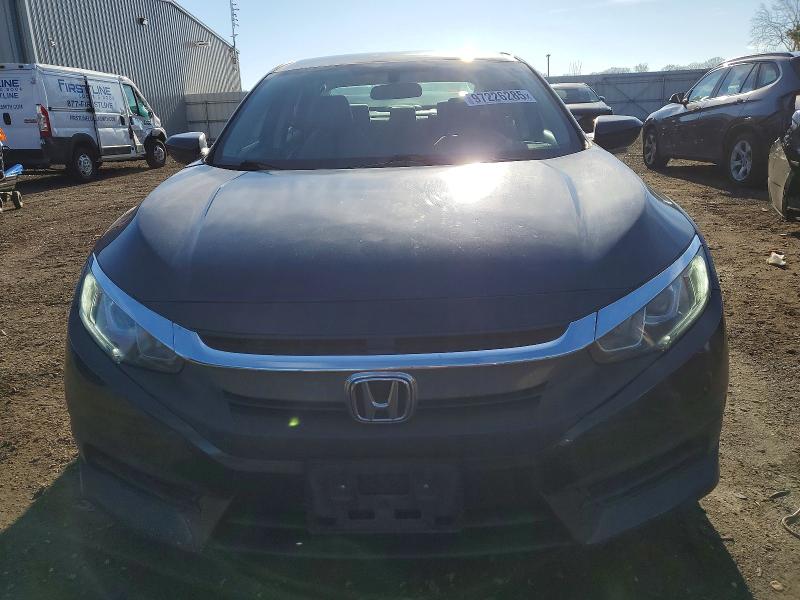 Photo 5 from auction – 2018 HONDA CIVIC with VIN 2HGFC2F58JH602787