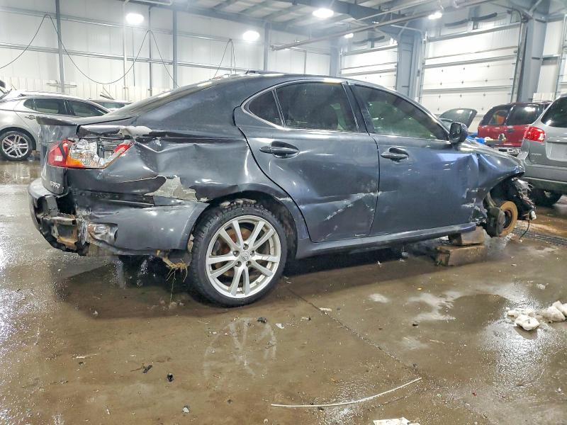 Photo 3 from auction – 2006 LEXUS IS 350 with VIN JTHBE262765010064