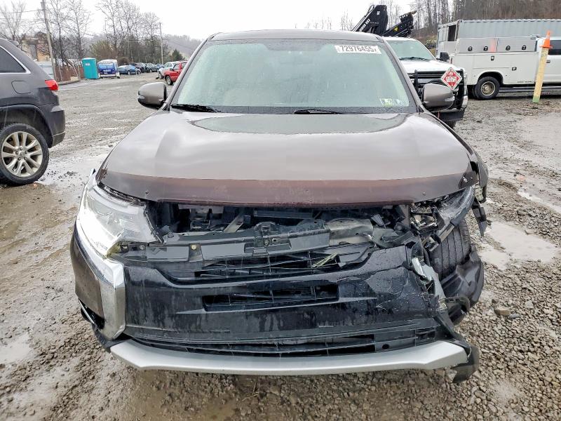 Photo 5 from auction – 2018 MITSUBISHI OUTLANDER with VIN JA4AZ3A3XJZ035818