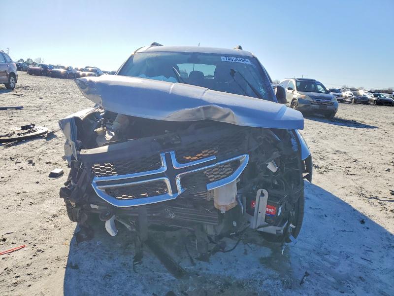 Photo 5 from auction – 2018 DODGE JOURNEY SE with VIN 3C4PDCAB6JT429376