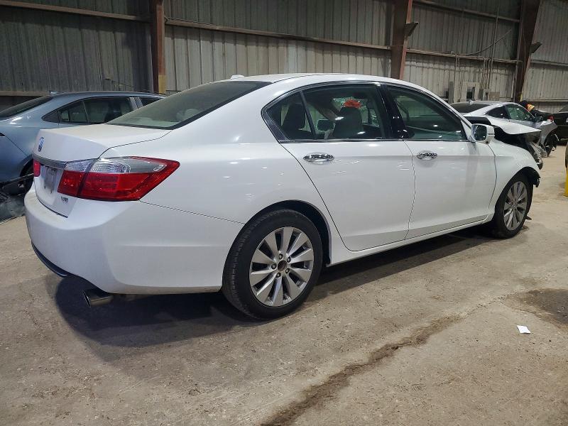 Photo 3 from auction – 2015 HONDA ACCORD with VIN 1HGCR3F85FA012165