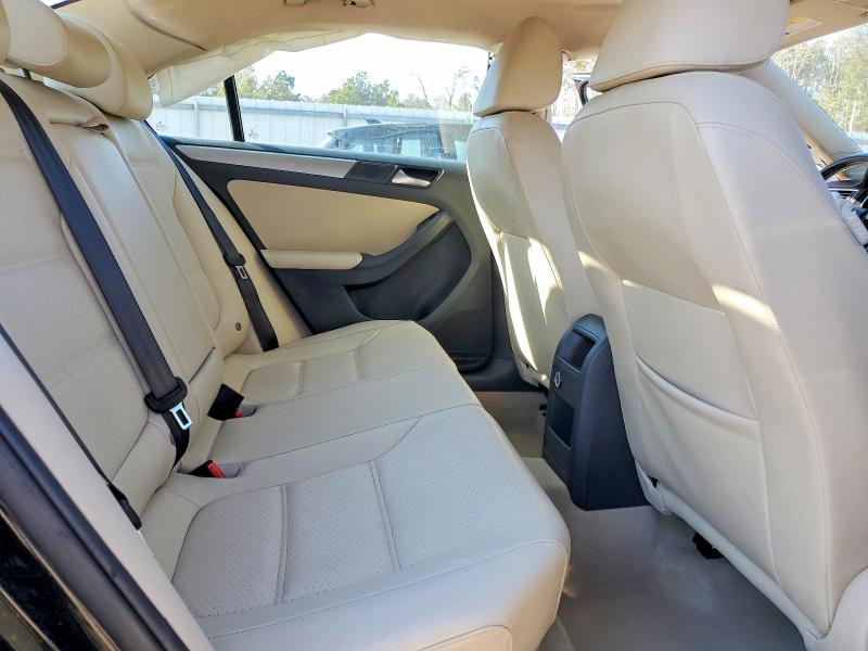 Photo 10 from auction – 2015 VOLKSWAGEN JETTA SE with VIN 3VWD07AJ2FM279147
