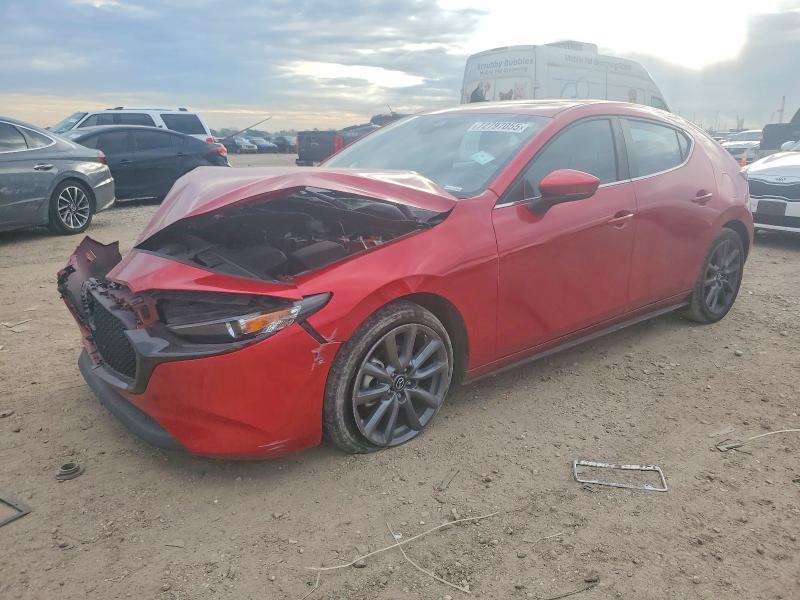MAZDA 3 2022 with VIN JM1BPALL7N1517118 - Photo from auction