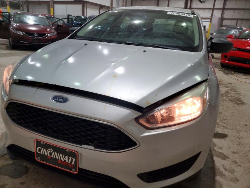 Photo 5 from auction – 2016 FORD FOCUS S with VIN 1FADP3E20GL216020