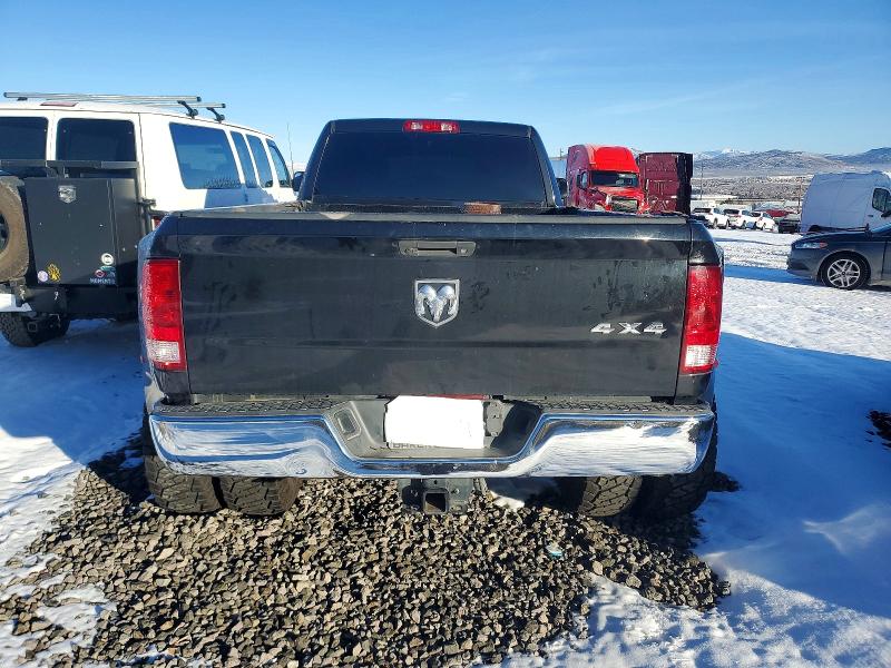 Photo 6 from auction – 2018 RAM 3500 ST with VIN 3C63RRGL5JG322015