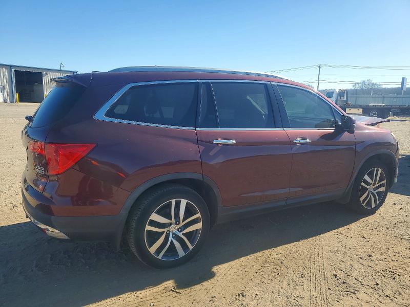 Photo 3 from auction – 2018 HONDA PILOT TOUR with VIN 5FNYF6H96JB058172