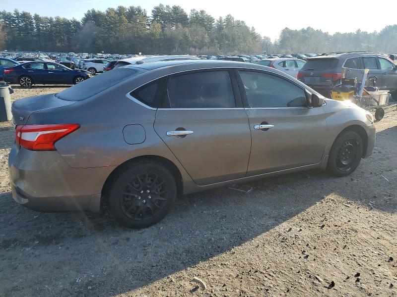 Photo 3 from auction – 2016 NISSAN SENTRA S with VIN 3N1AB7AP9GL676384