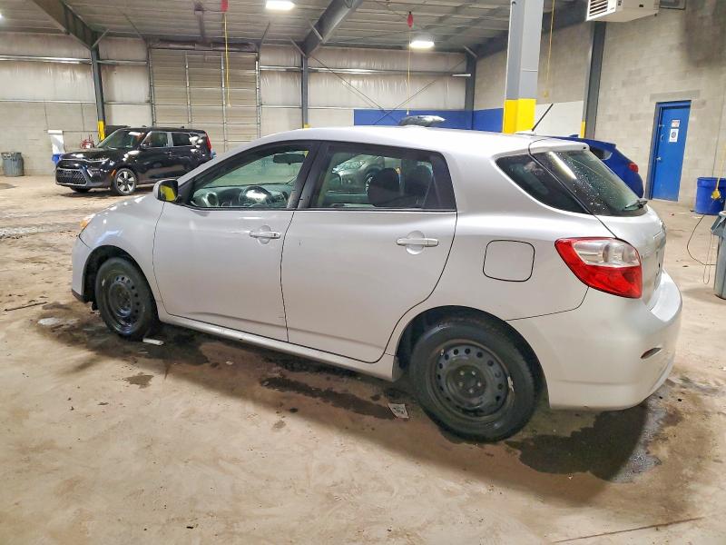 Photo 2 from auction – 2010 TOYOTA COROLLA MATRIX with VIN 2T1KU4EE2AC398957