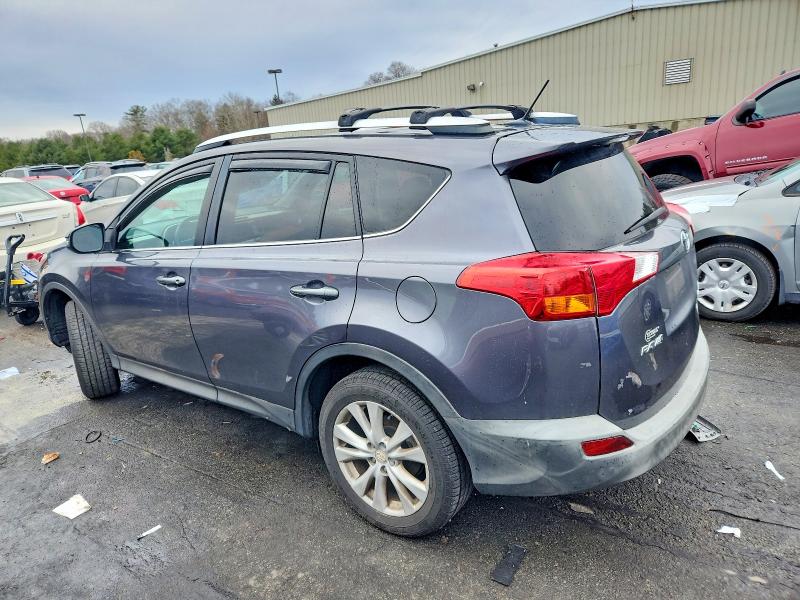 Photo 2 from auction – 2015 TOYOTA RAV4 with VIN 2T3DFREV9FW312475