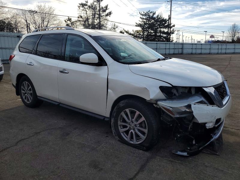 Photo 4 from auction – 2016 NISSAN PATHFINDER with VIN 5N1AR2MM6GC623341