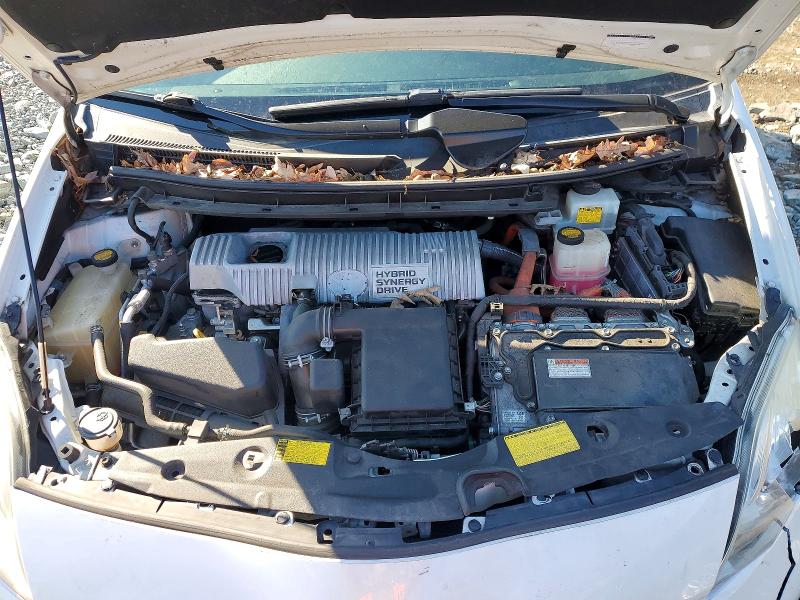 Photo 11 from auction – 2014 TOYOTA PRIUS with VIN JTDKN3DU0E0358215