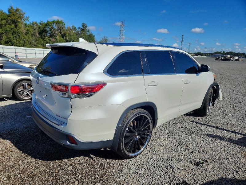 Photo 3 from auction – 2016 TOYOTA HIGHLANDER with VIN 5TDDKRFH6GS324915