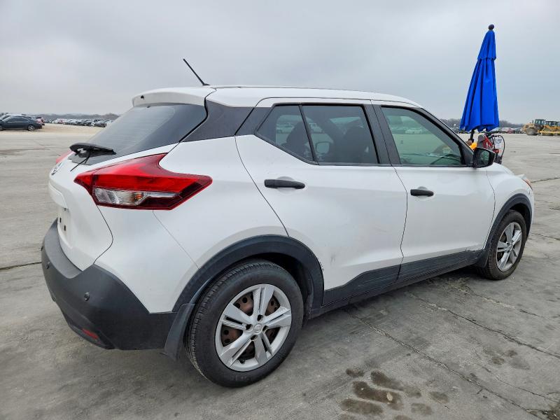 Photo 3 from auction – 2020 NISSAN KICKS S with VIN 3N1CP5BV1LL577953