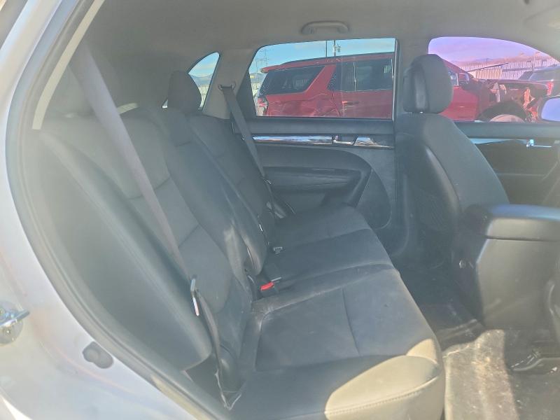 Photo 11 from auction – 2012 KIA SORENTO BA with VIN 5XYKTCA60CG294485