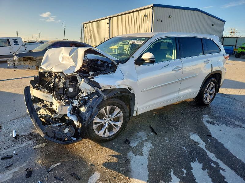 TOYOTA HIGHLANDER 2015 с VIN 5TDZKRFH2FS068700 - Фото с аукциона