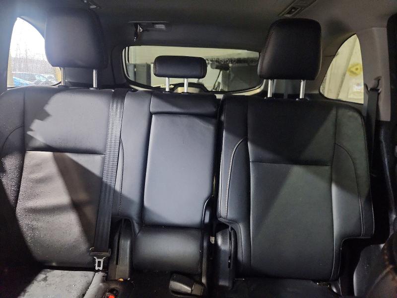 Photo 10 from auction – 2018 TOYOTA HIGHLANDER with VIN 5TDJZRFH8JS888393