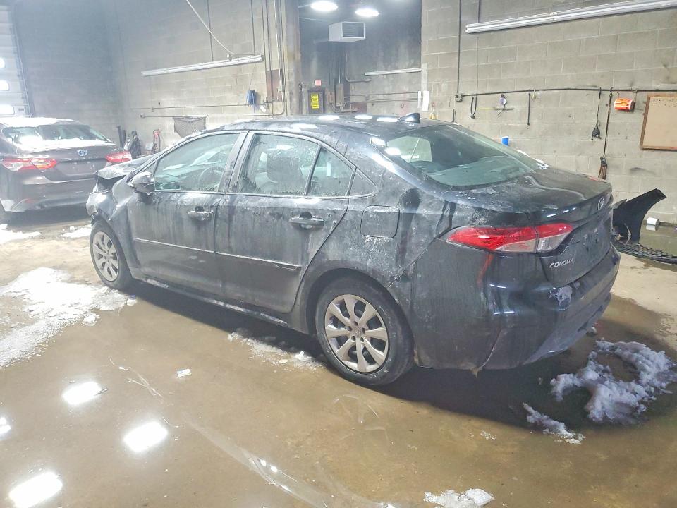 Photo 2 from auction – 2021 TOYOTA COROLLA with VIN 5YFEPMAE0MP162953