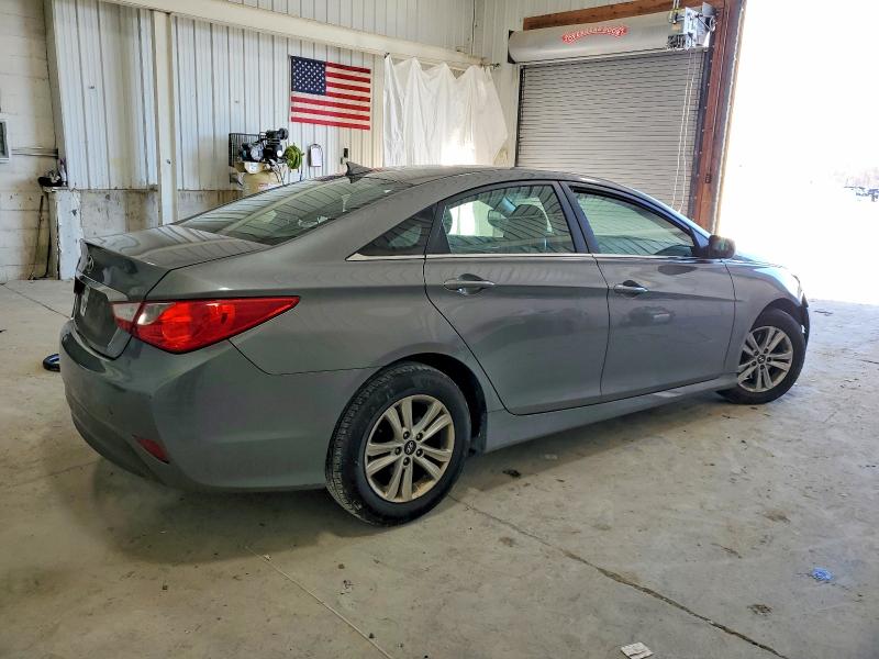 Photo 3 from auction – 2014 HYUNDAI SONATA GLS with VIN 5NPEB4AC2EH882993