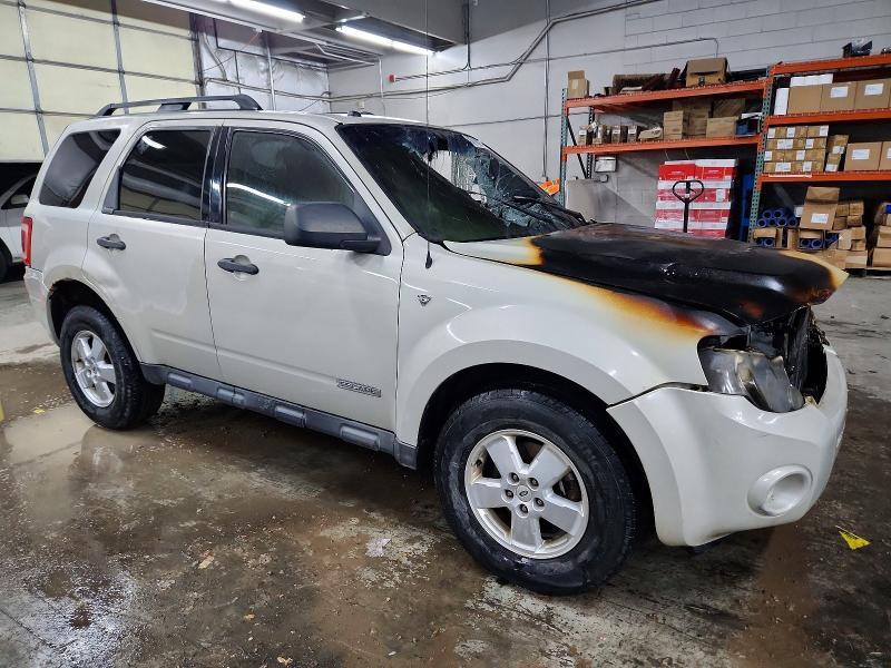 Photo 4 from auction – 2008 FORD ESCAPE XLT with VIN 1FMCU93118KB99484