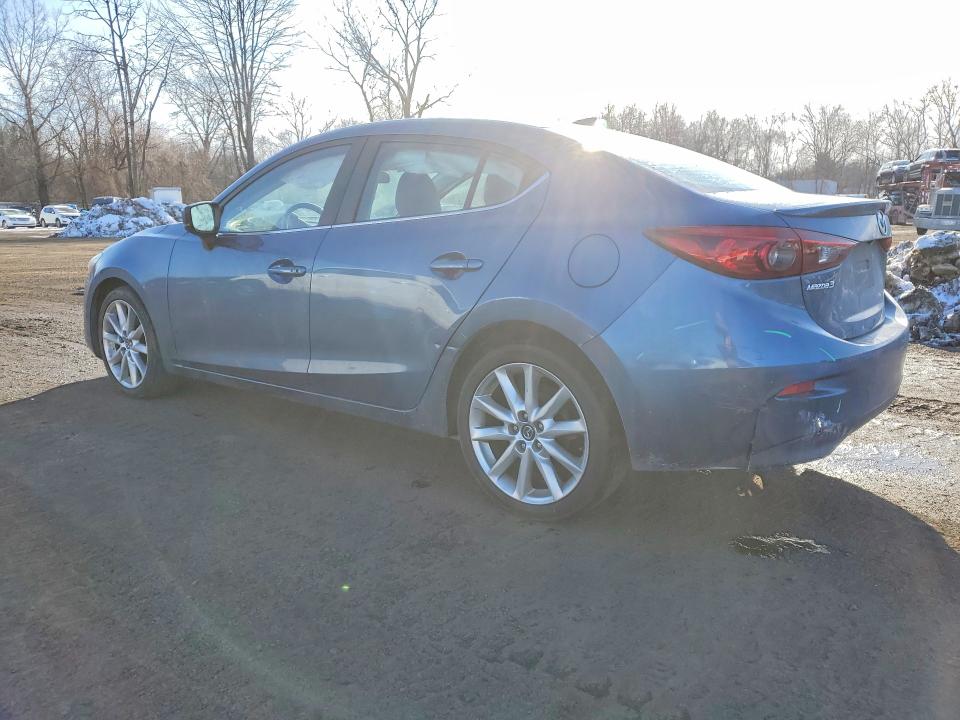 Photo 2 from auction – 2017 MAZDA 3 TOURING with VIN 3MZBN1V76HM104200
