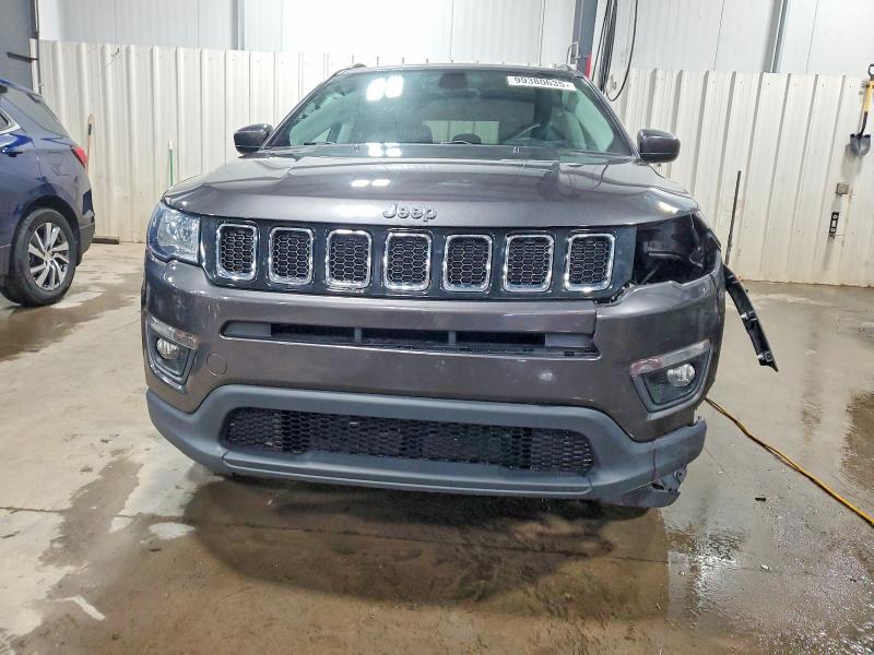 صورة رقم 5 من المزاد - 2018 JEEP COMPASS LA مع VIN 3C4NJCBB7JT268051