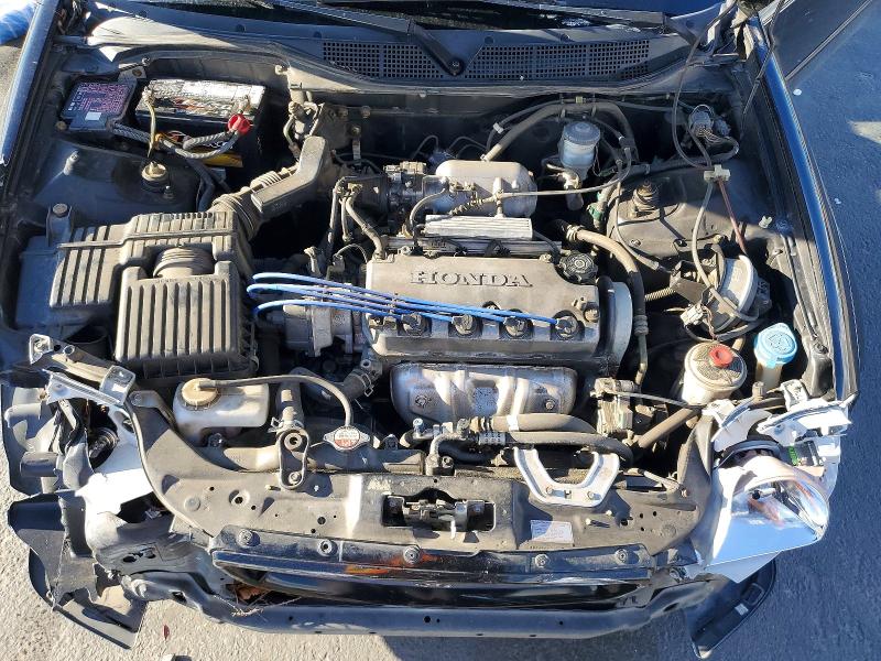 Photo 11 from auction – 1996 HONDA CIVIC EX with VIN 1HGEJ8249TL045816