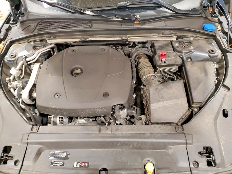 Photo 12 from auction – 2021 VOLVO V90 CROSS with VIN YV4A22NL3M1134432