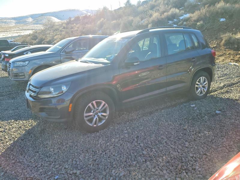 Снимка 1 от търг – 2016 VOLKSWAGEN TIGUAN с VIN WVGBV7AX3GW593869