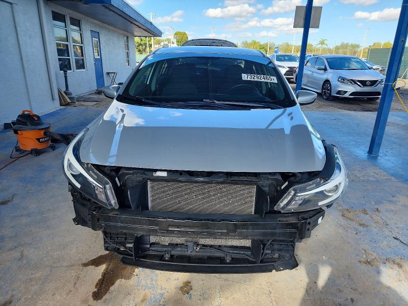 Photo 5 from auction – 2018 KIA FORTE with VIN 3KPFL4A72JE234377