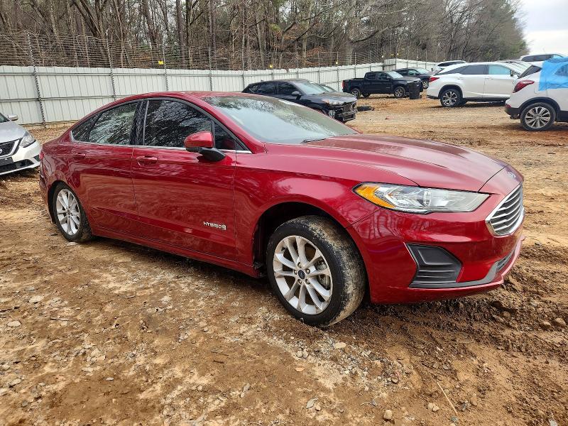 Photo 4 from auction – 2019 FORD FUSION with VIN 3FA6P0LU7KR256410