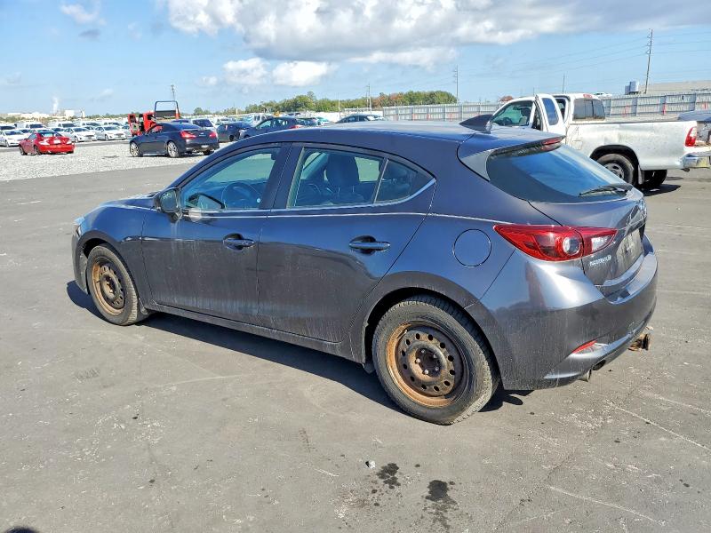 Фото 2 с аукциона – 2018 MAZDA 3 с VIN 3MZBN1M36JM170525
