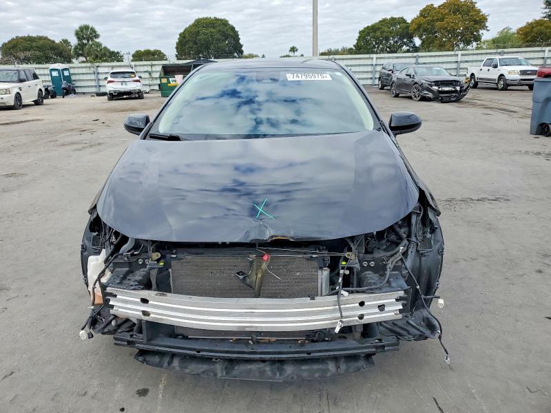 Photo 5 from auction – 2020 TOYOTA COROLLA with VIN 5YFDPRAE2LP041557