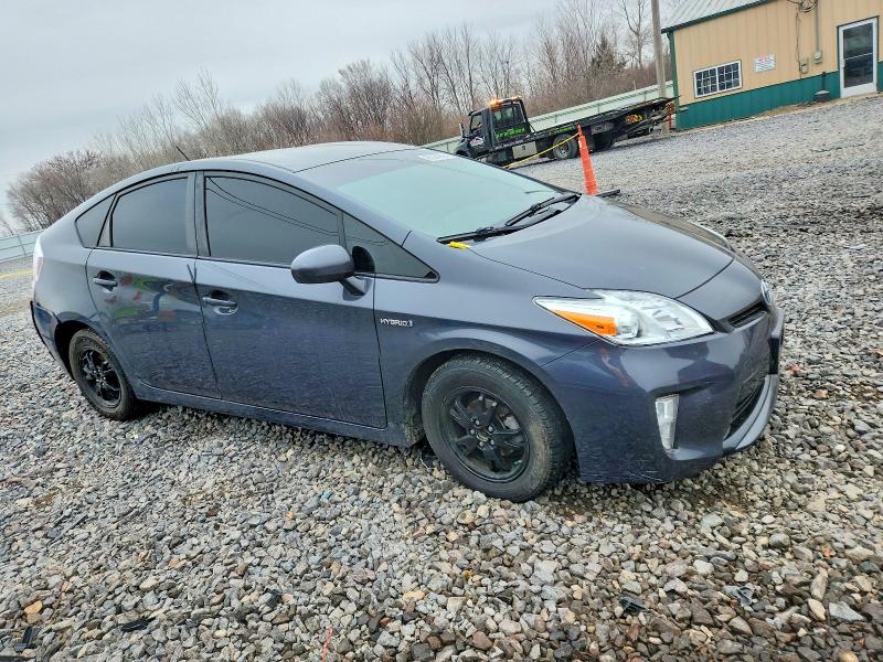 Photo 4 from auction – 2013 TOYOTA PRIUS with VIN JTDKN3DU5D5544995