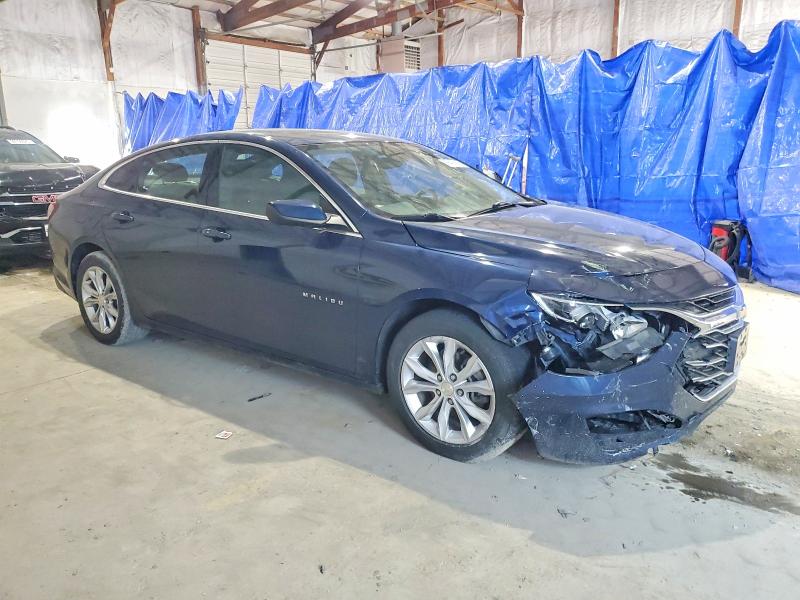 Photo 4 from auction – 2019 CHEVROLET MALIBU LT with VIN 1G1ZD5ST3KF222072