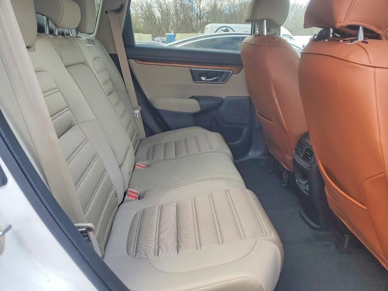 Photo 11 from auction – 2019 HONDA CR-V EX with VIN 7FARW2H58KE026114