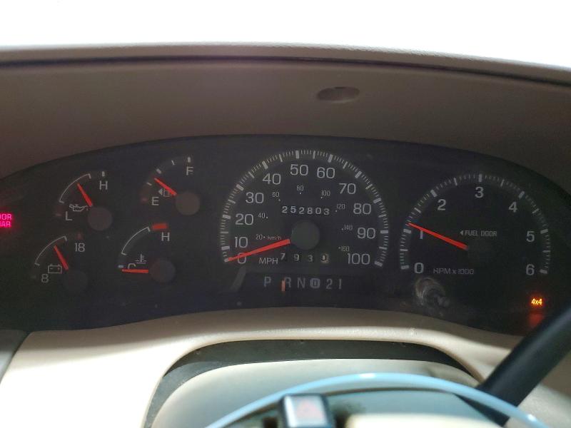 Photo 9 from auction – 1998 FORD EXPEDITION with VIN 1FMPU18L9WLB75664