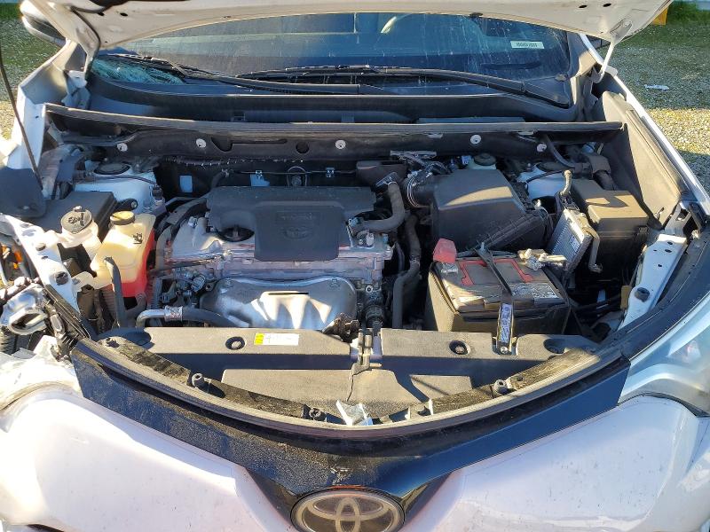 Foto 11 de la subasta – 2018 TOYOTA RAV4 con VIN 2T3NFREV7JW449072