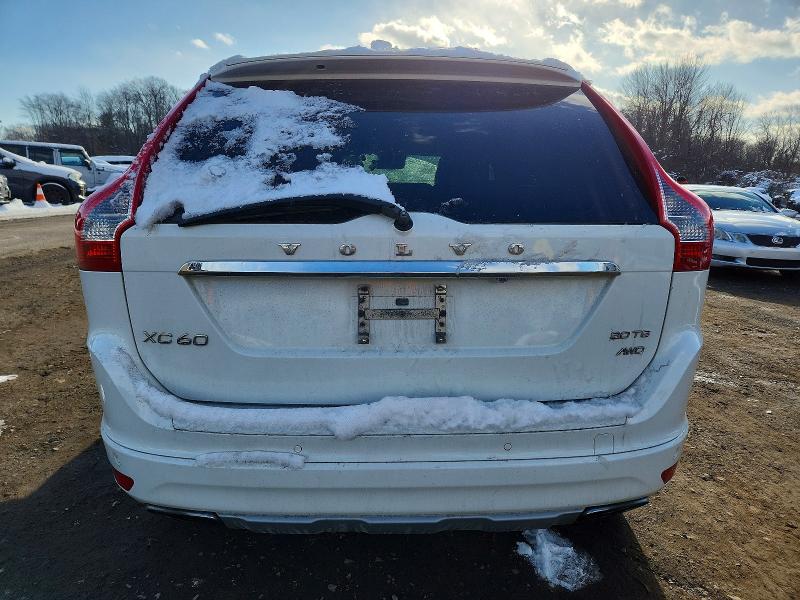 Photo 6 from auction – 2016 VOLVO XC60 T6 PR with VIN YV4902RKXG2828883