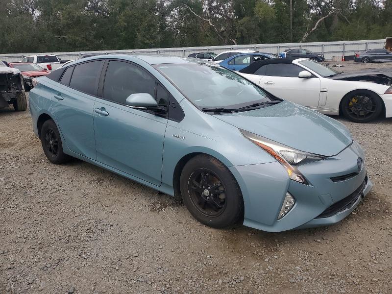 Photo 4 from auction – 2017 TOYOTA PRIUS with VIN JTDKARFUXH3037099