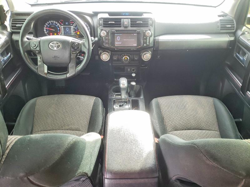 Photo 8 from auction – 2018 TOYOTA 4RUNNER SR with VIN JTEBU5JR1J5500143