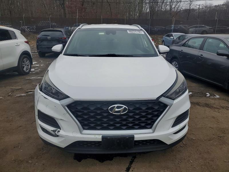 Photo 5 from auction – 2019 HYUNDAI TUCSON LIM with VIN KM8J3CA42KU945778