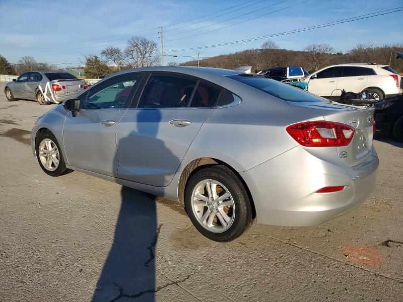 Photo 2 from auction – 2017 CHEVROLET CRUZE with VIN 1G1BE5SM2H7175207