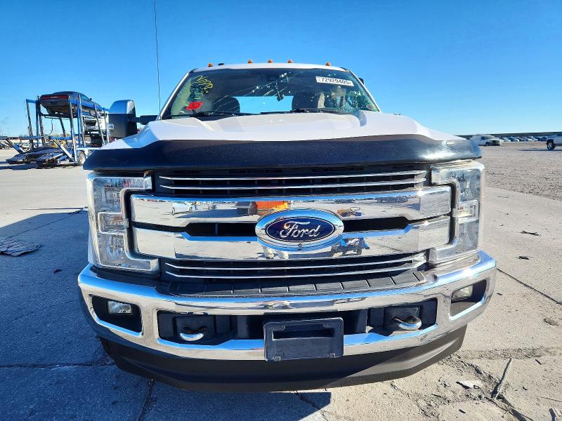 Photo 5 from auction – 2017 FORD F250 SUPER with VIN 1FT7W2B60HEF30347