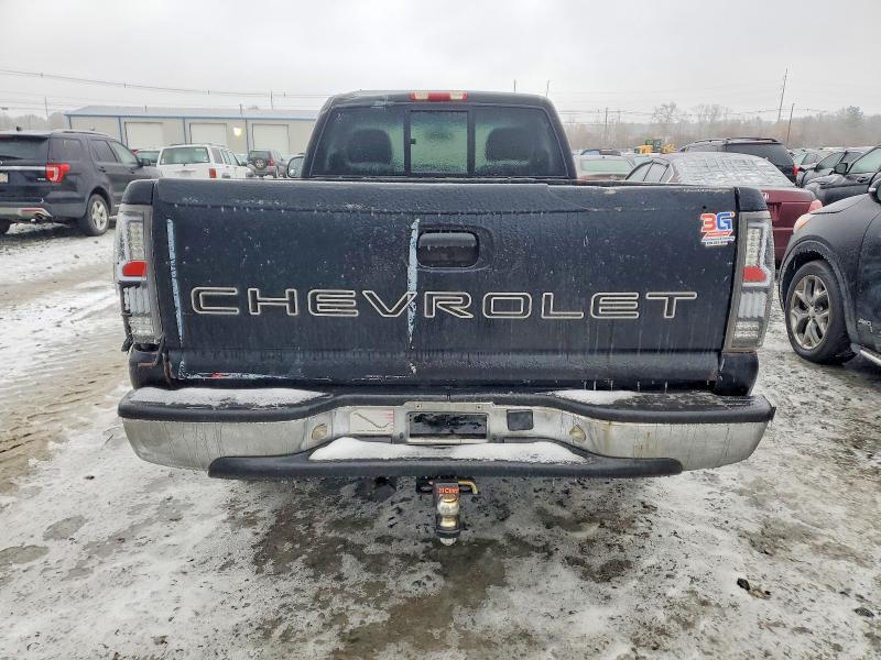 Photo 6 from auction – 2003 CHEV SILVERADO with VIN 1GCEC14W91Z309755