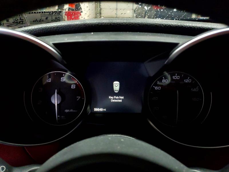 Photo 9 from auction – 2018 ALFA ROMEO GIULIA Q4 with VIN ZARFAEDN6J7592285